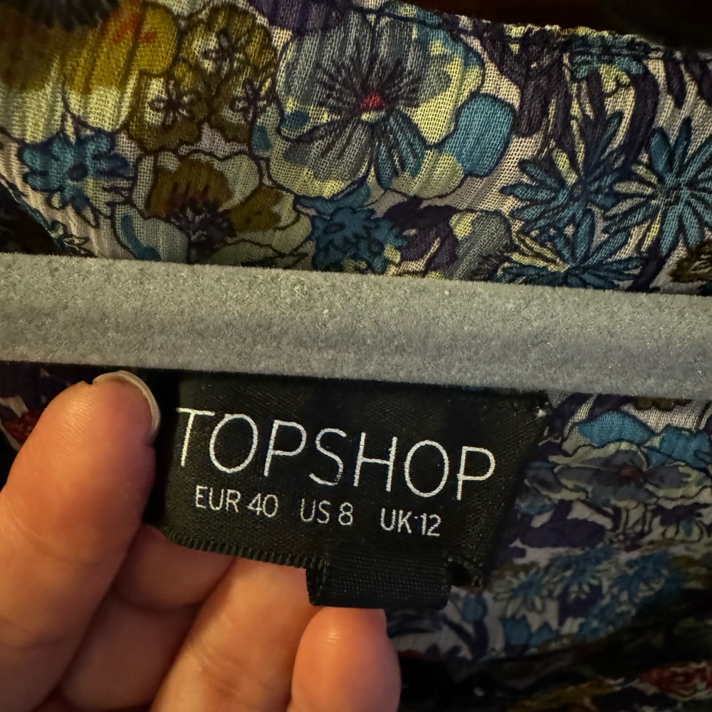 Preloved topshop floral blouse